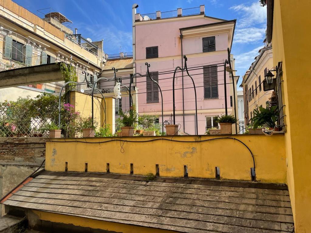 Le Erbe - Genovainrelax Appartement Buitenkant foto